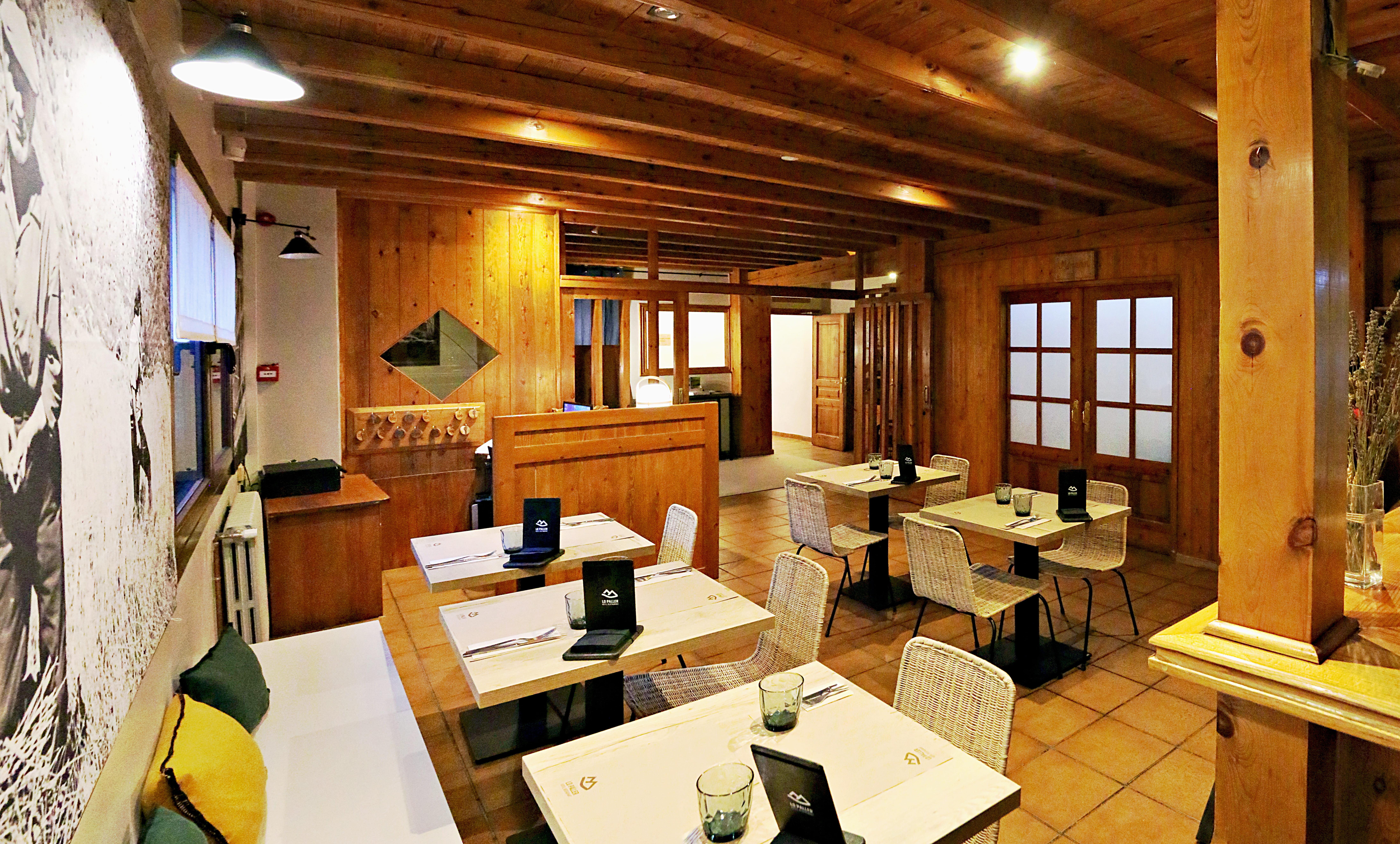 Hotel Lo Paller Valencia D'Aneu Εξωτερικό φωτογραφία